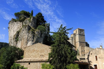 France, Hérault (34), le village médiéval de Mourèze