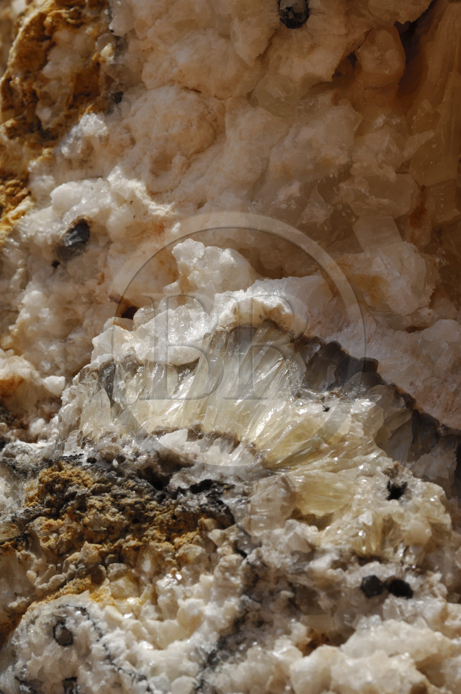 Egypte, Basse-Egypte, désert libyque, le Desert Blanc, Crystal Moutain, veine de quartz