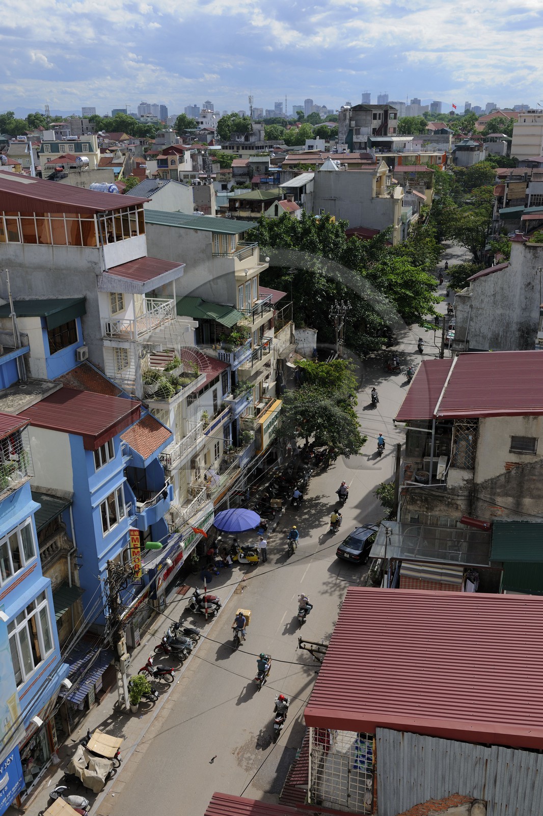 Vietnam, Hanoï, la vieille ville dans le quartier des 36 rues, rue Hang Bo