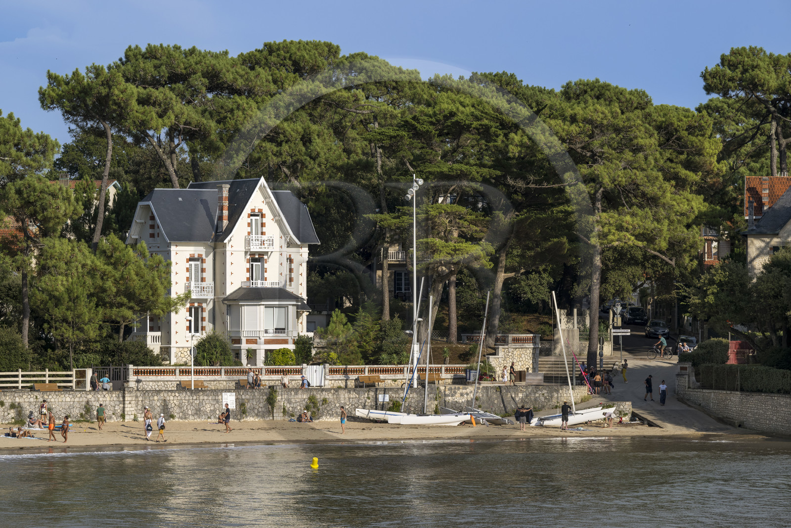 France, Charente-Maritime, Royan region, Saint Palais sur Mer, the Bureau beach in the conche de Saint-Palais