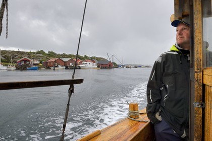 Suède, Västra Götaland, Grebbestad, ferme ostréicole de Everts Sjöbod (Boathouse Evert), sortie en mer avec Lars Karlsson