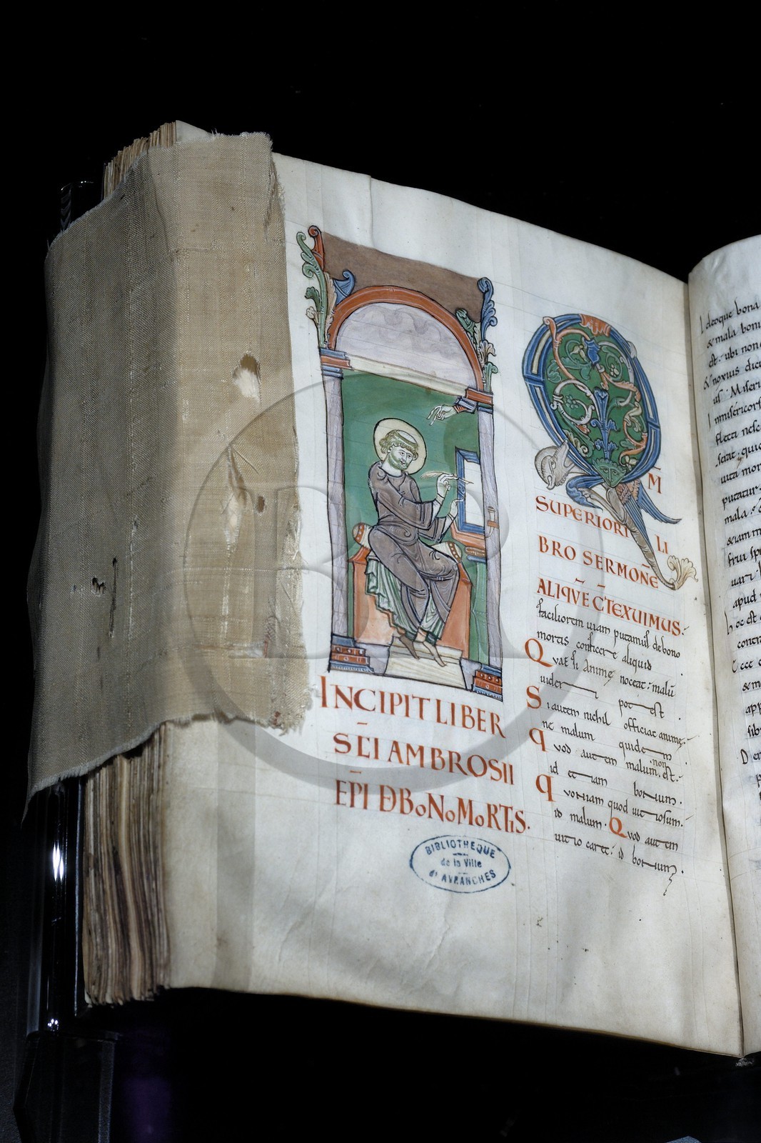 France, Manche (50), Avranches, le Scriptorial (musée des manuscrits du Mont Saint-Michel), manuscrits du Mont originaux