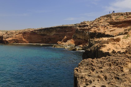 Maroc, région de l'Oriental, falaises de la Mer Rouge à l'ouest de Mediterrania Saïdia