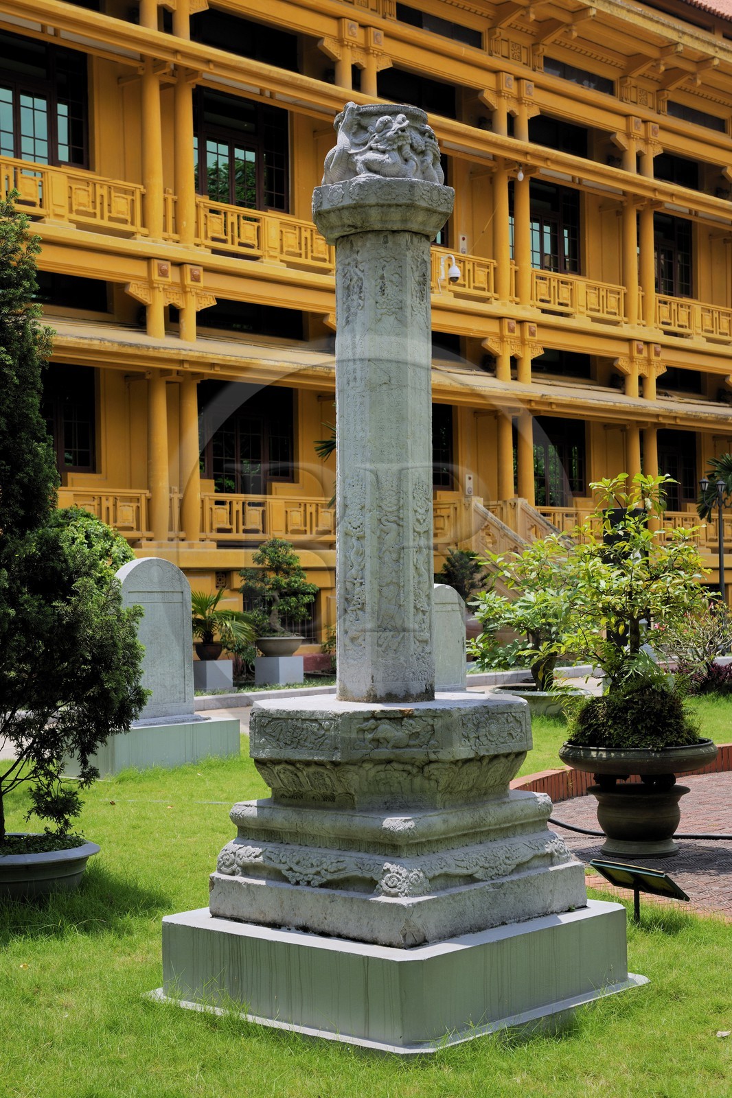 Vietnam, Hanoï, Musée national d'Histoire du Vietnam et ancienne Ecole française d'Extrême Orient