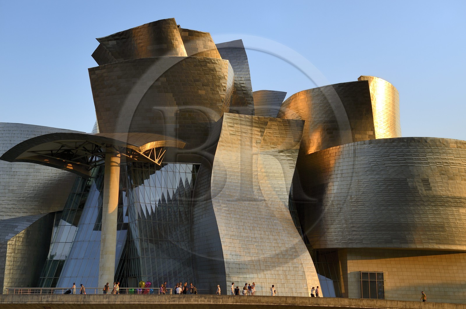 Espagne, Biscaye, Pays Basque espagnol, Bilbao, le musée Guggenheim  de l'architecte Frank Gehry