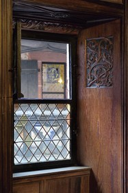 France, Bas-Rhin (67), Orschwiller, le chateau du Haut-Koenigsbourg, le logis dont les lambris aux murs assurent une meilleure isolation