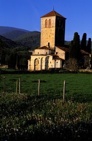 France, Haute-Garonne (31), basilique romane de Saint-Just de Valcabrère classée Patrimoine Mondial de l' UNESCO dans le cadre des chemins de Compostelle
