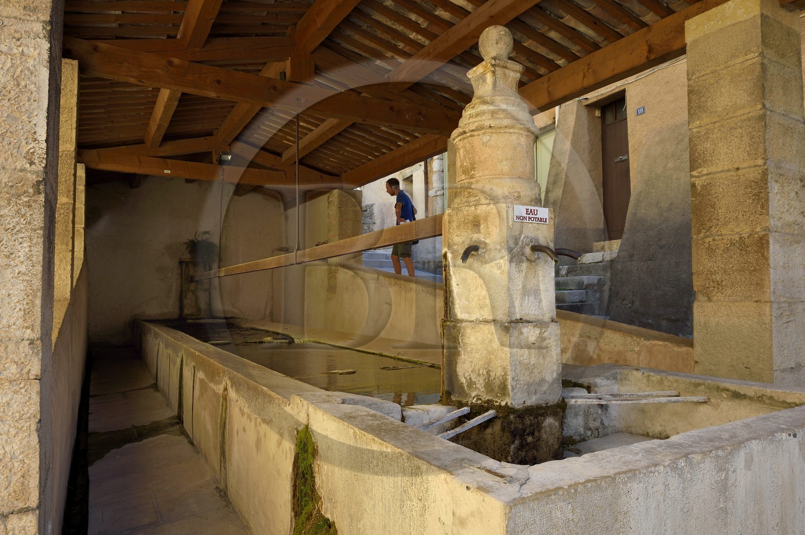 France, Var (83), Parc Naturel Régional du Verdon, village de Aups, l'ancien lavoir