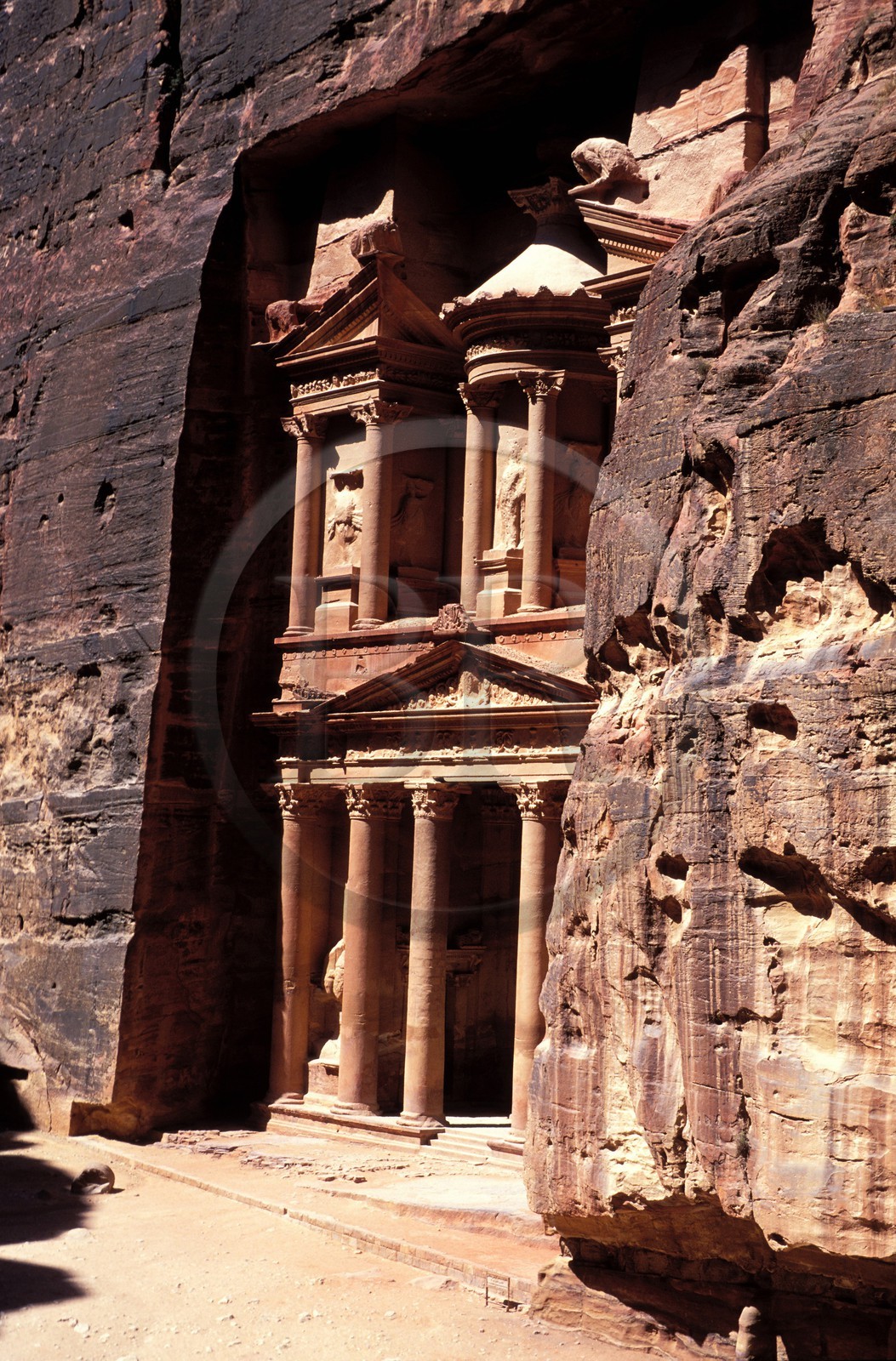 Jordanie, Petra, le Khazneh (le trésor) à la sortie du Sîq