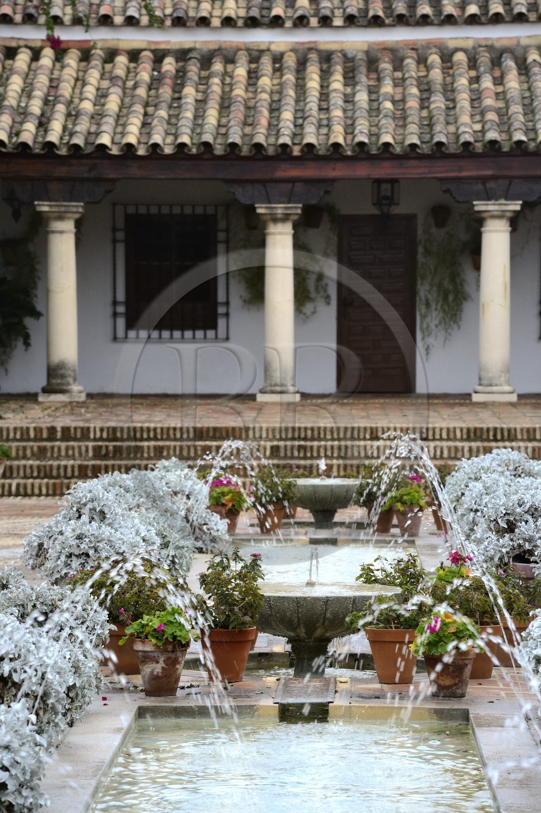 Espagne, Andalousie, Cordoue, Palais de Viana, patio des colonnes