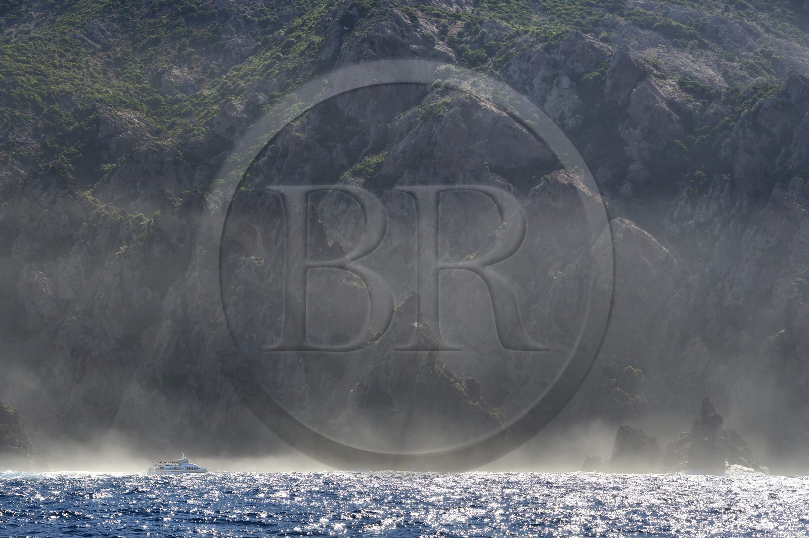France, Corse-du-Sud (2A), Golfe de Porto, classé Patrimoine Mondial de l'UNESCO, Réserve naturelle de Scandola