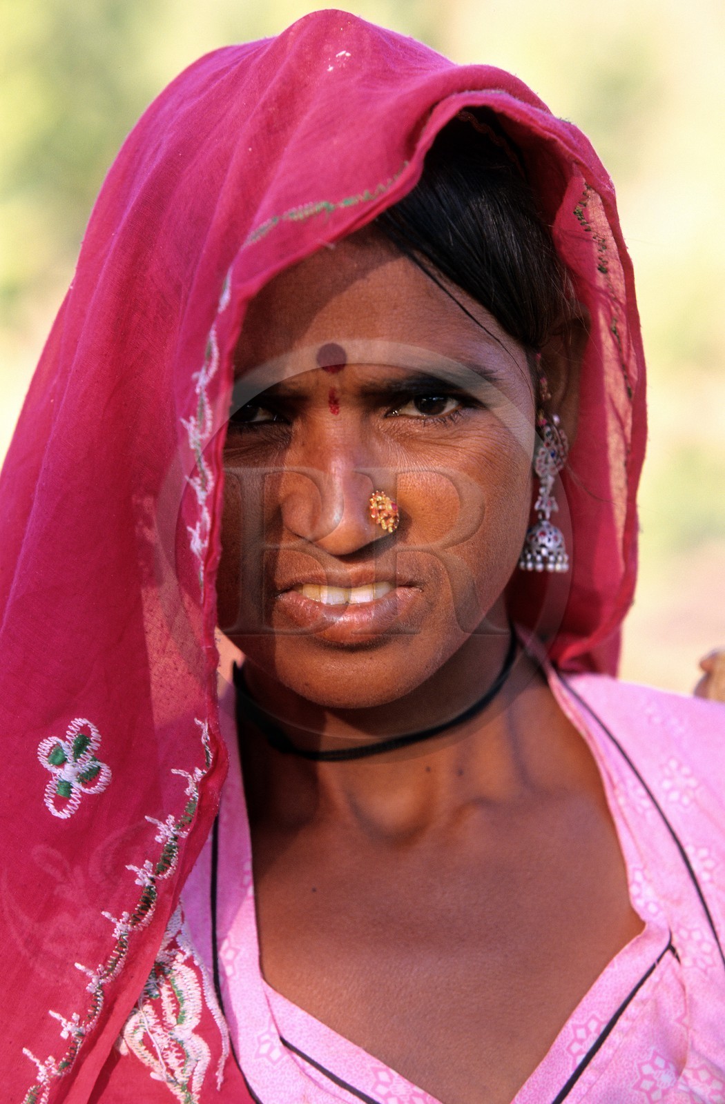 Inde, état du Rajasthan, portrait de femme