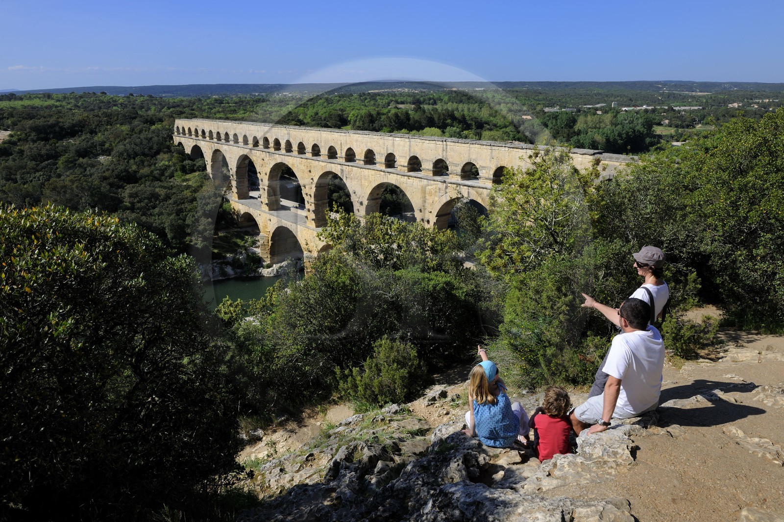 France, Gard (30), le Pont du Gard classé Patrimoine Mondial de l'UNESCO, aqueduc romain qui enjambe le Gardon