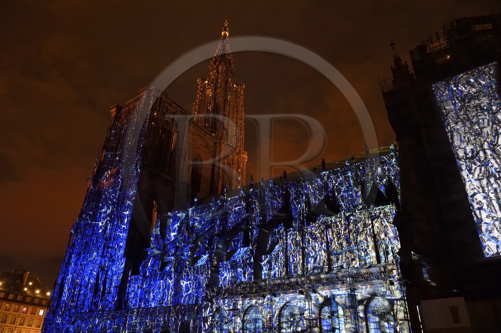 France, Bas-Rhin (67), Strasbourg, vieille ville classée au Patrimoine Mondial de l'UNESCO, la cathédrale Notre-Dame, le spectacle son et lumière de l'été