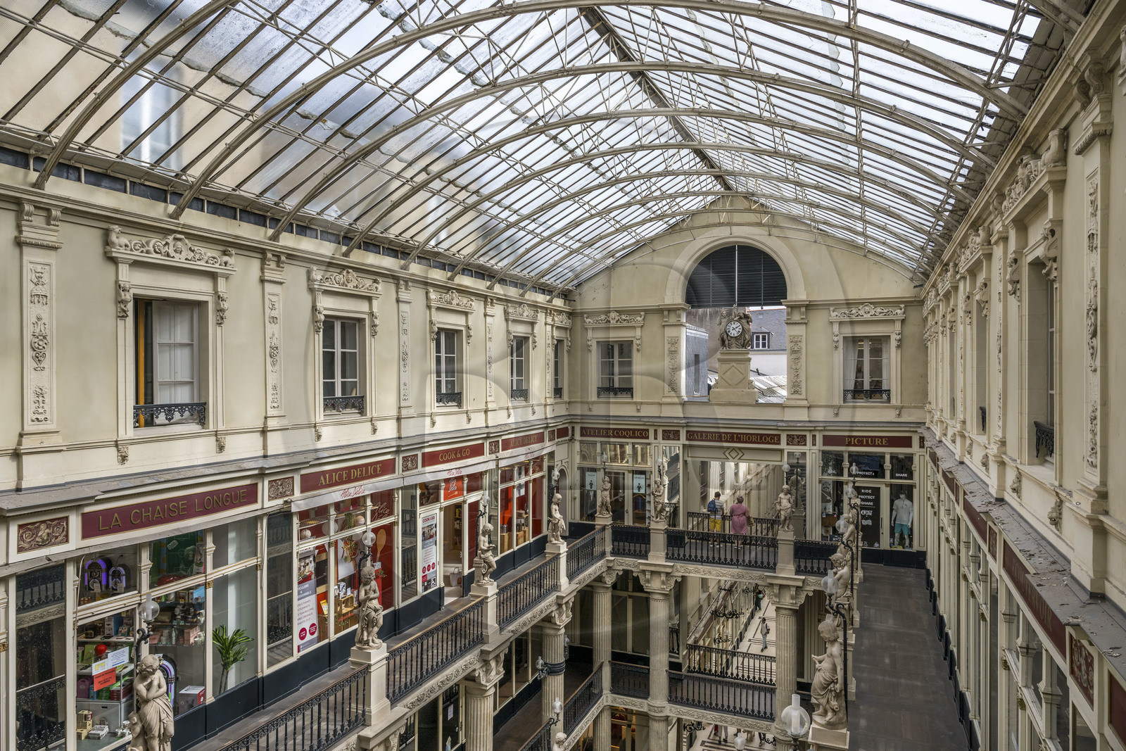 France, Loire Atlantique, Nantes, Graslin district, Passage Pommeray, shopping arcade from 1843 designed by architects Jean-Baptiste Buron and Hippolyte Durand Gasselin