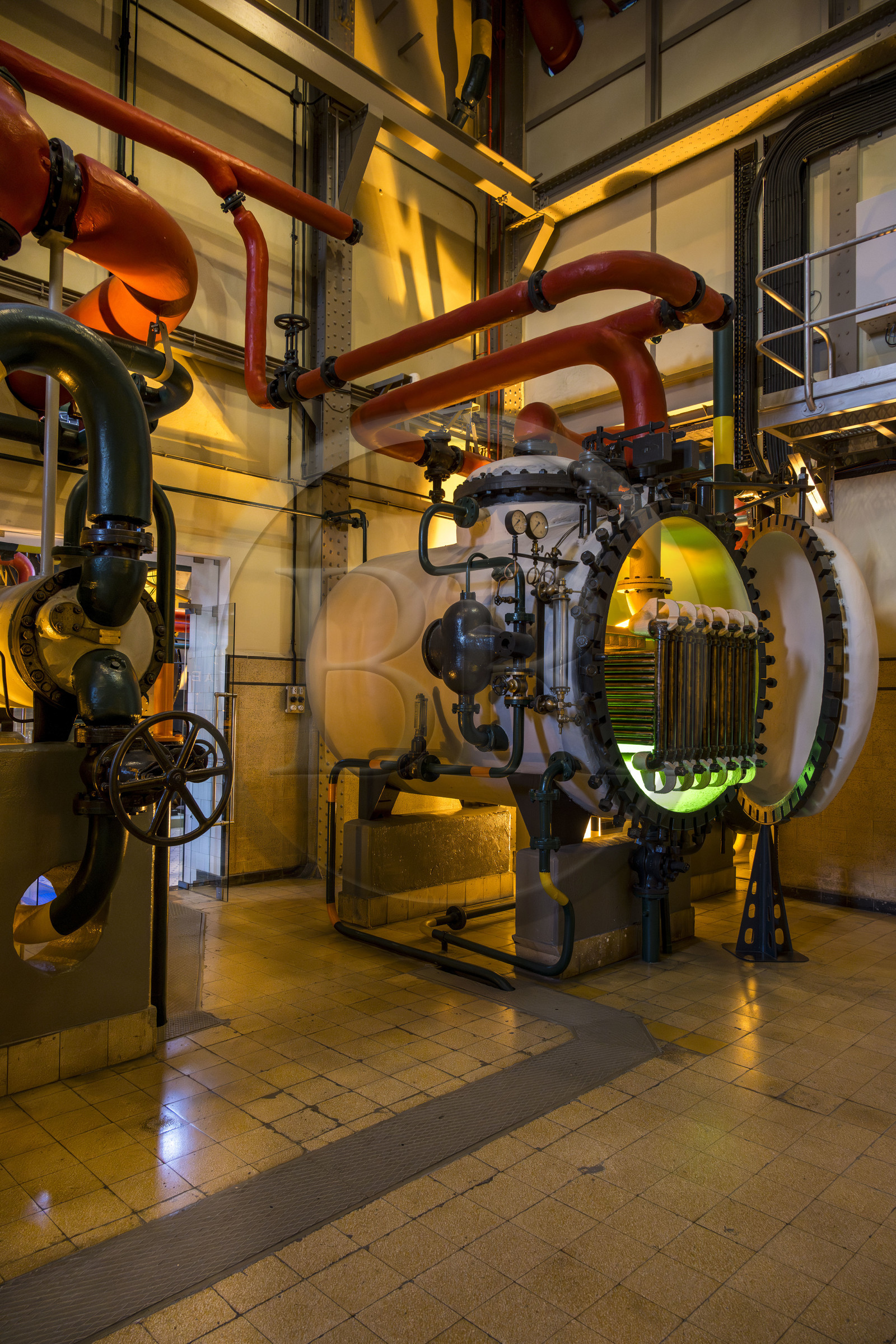 Portugal, Lisbonne, quartier de Belem, MAAT (Musée d'Art, Architecture et Technologie ou Museu de Arte, Arquitetura e Tecnologia) sur les bords du Tage, musée de l'électricité et expositions d'art moderne dans l'ancienne centrale thermique Central Tejo