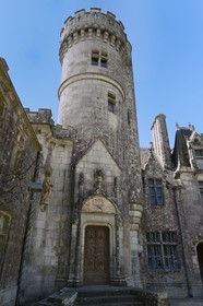 France, Finistère (29), le château de Keriolet aux environs de Concarneau, la tour a été construite sur le modèle du Château de Rustéphan