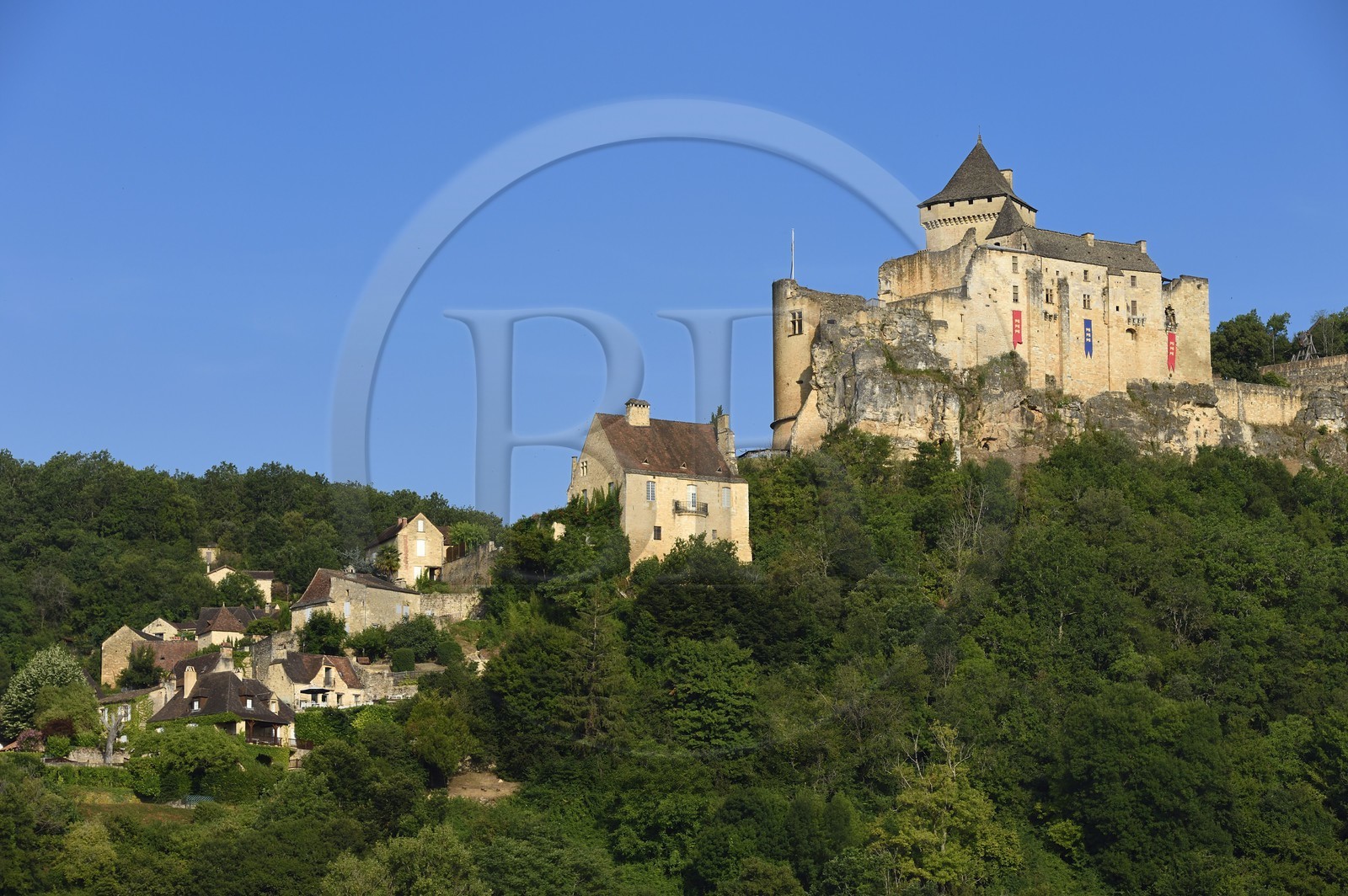 France, Dordogne (24), Périgord Noir, vallée de la Dordogne, Castelnaud-la-Chapelle labellisé Les Plus Beaux Villages de France, le château de Castelnaud-la-Chapelle