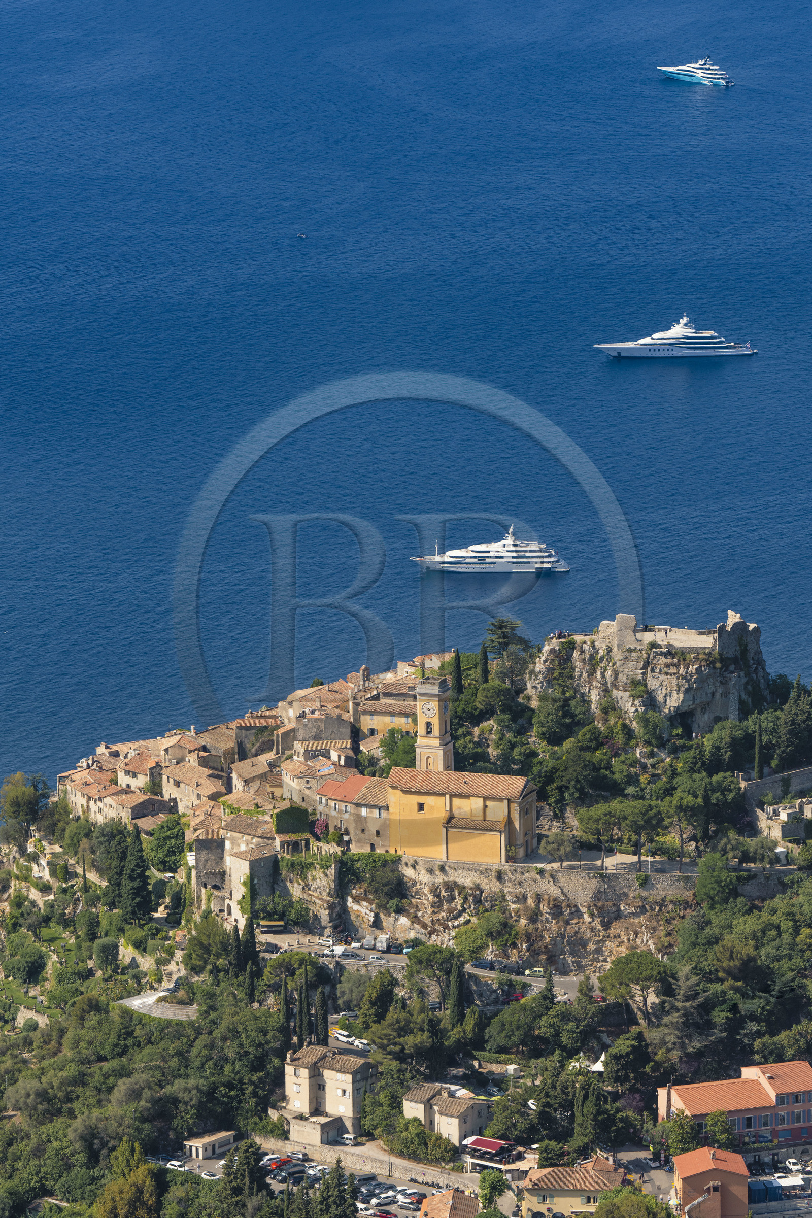 France, Alpes-Maritimes (06), le village perché d'Eze sur la moyenne corniche