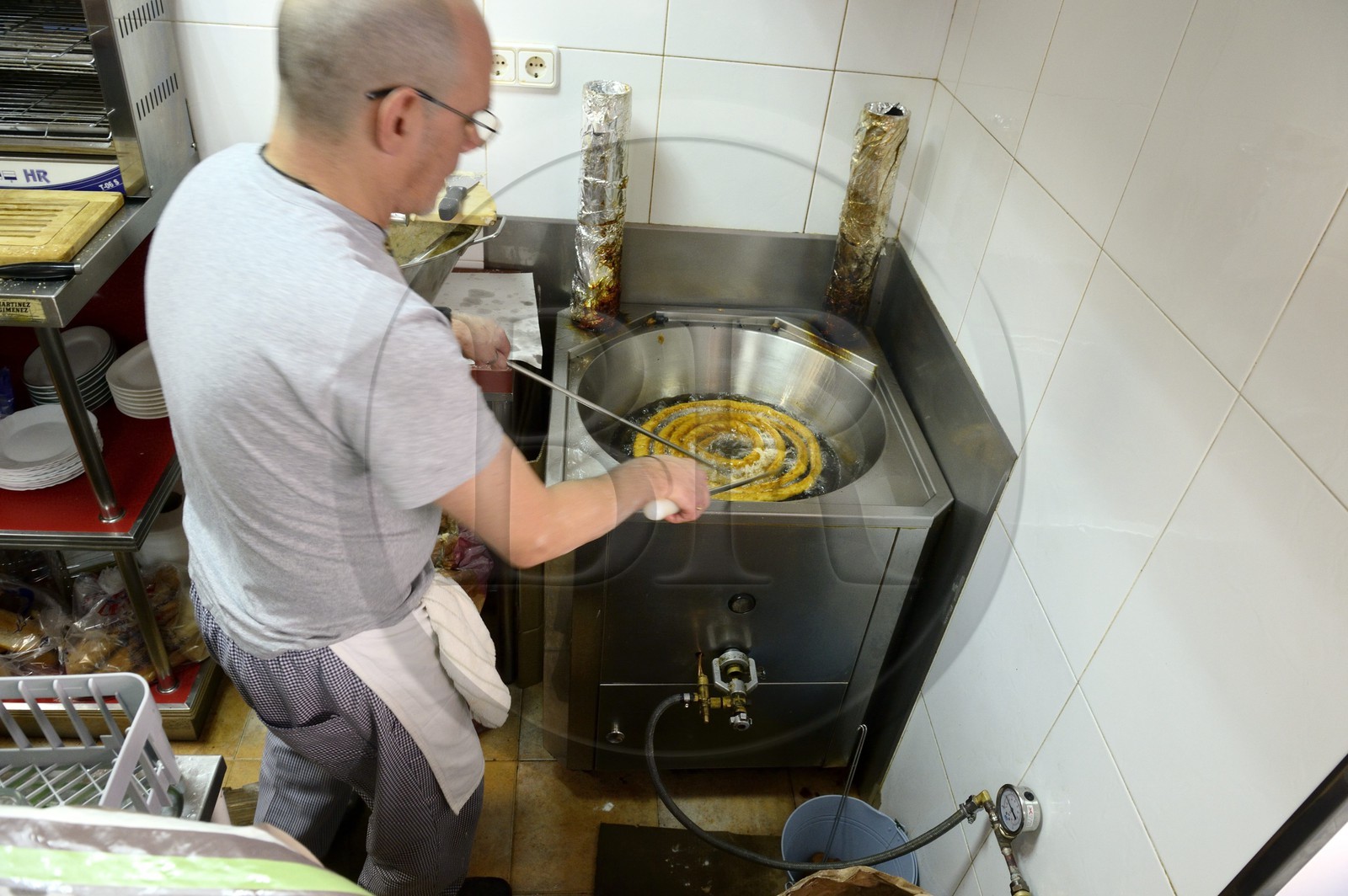 Espagne, Andalousie, Almeria, churros au petit déjeuner dans un café