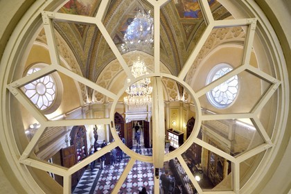 Italie, Toscane, Florence, centre historique classé Patrimoine Mondial de l'UNESCO, Officina profumo, farmaceutica di Santa Maria Novella, ancienne officine d'apothicaire italienne devenue une maison de parfum et de soins corporels, la salle des ventes principale