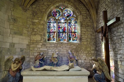 France, Meuse (55), Clermont-En-Argonne, église Saint-Didier, mise au tombeau, au centre la Sainte femme au sépulcre attribuée au sculpteur Ligier Richier (XVIème siècle)