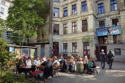 Allemagne, Berlin, Spandauer Vorstadt dans Berlin-Mitte, spiegelsaal in Clärchens Salle de bal dans Auguststrasse