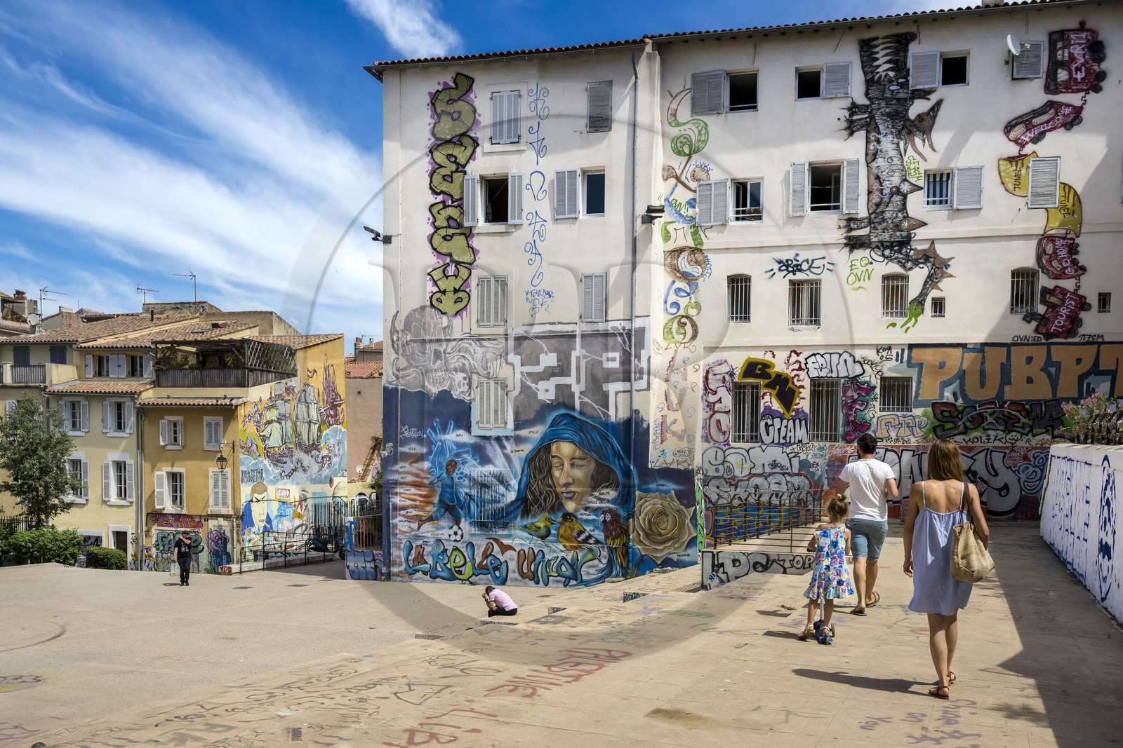 France, Bouches-du-Rhône (13), Marseille, quartier du Panier, peintures murales et graffitis place du Refuge