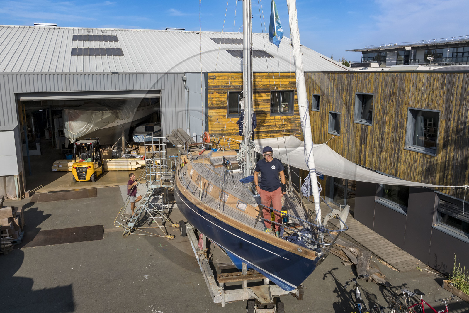 France, Charente-Maritime (17), La Rochelle, quartier des Minimes, Chantier Despierres - Atelier Bois et Océan, spécialisé dans la charpente marine, l’entretien et la réparation de navires de plaisance en bois, il est dirigé par Nicolas Chanteloup