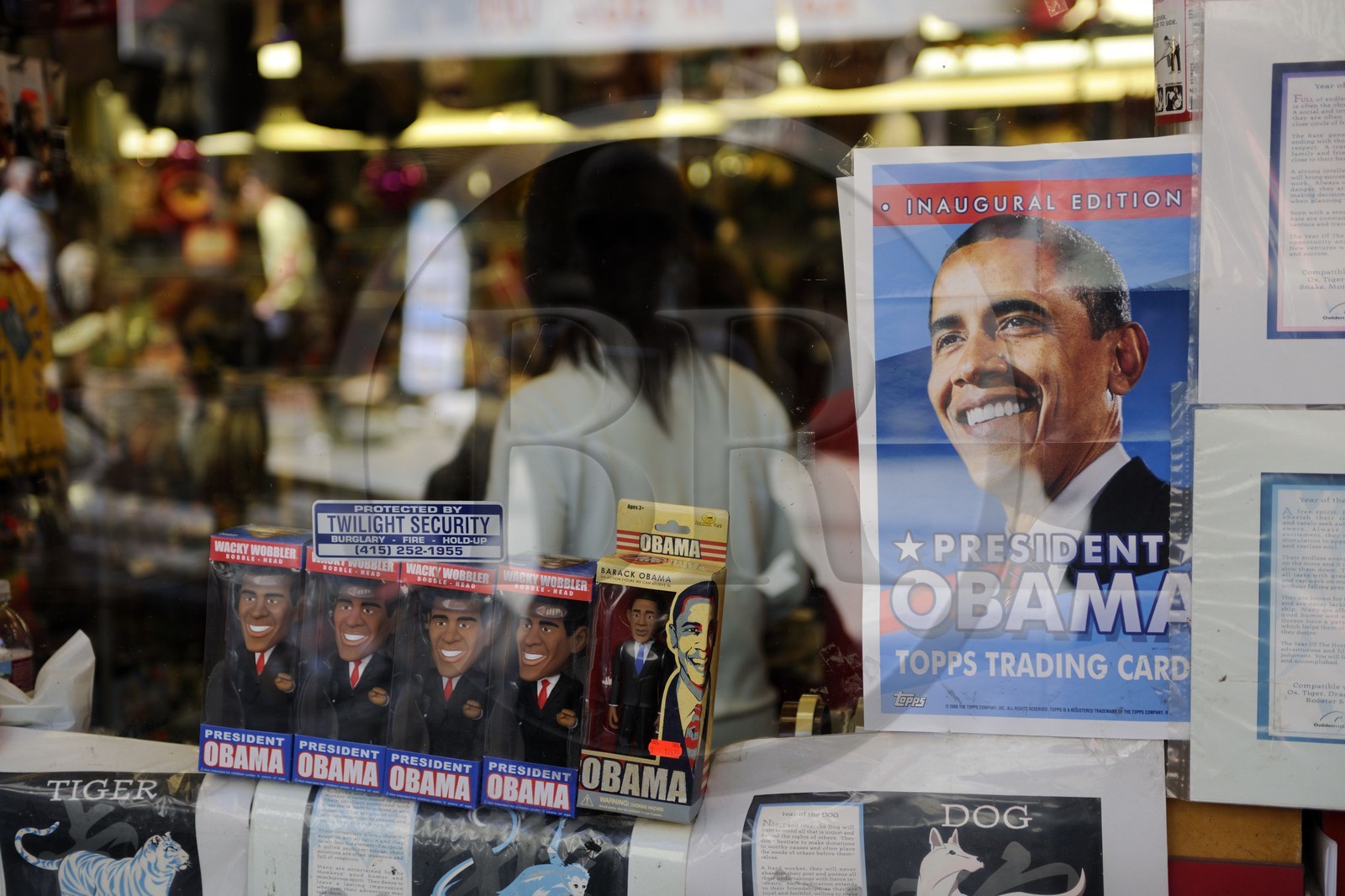 Etats-Unis, Californie, San Francisco, Chinatown, vente de souvenirs Obama
