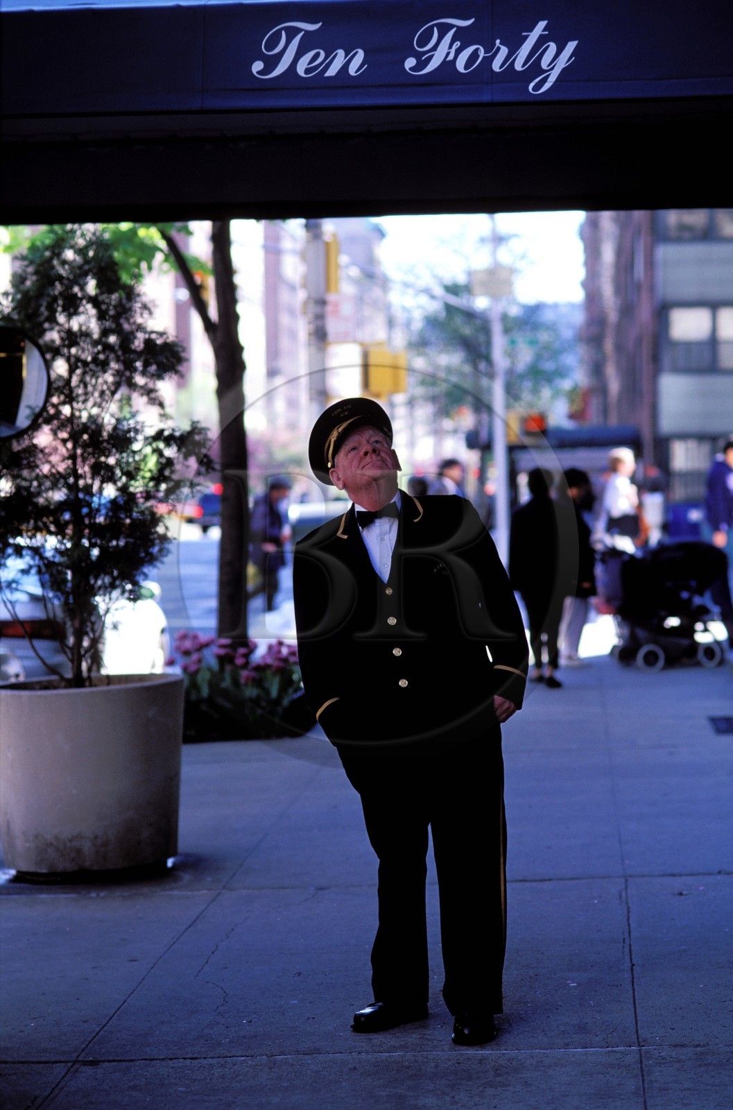 Etats-Unis, New York, Manhattan, Upper East Side, gardien d'immeuble