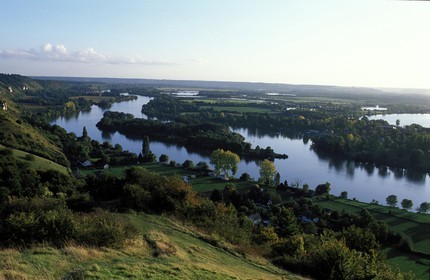 France, Eure (27), la Seine au sud de la côte des Deux Amants sur la route de Richard Cúur de Lion