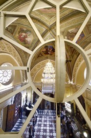 Italie, Toscane, Florence, centre historique classé Patrimoine Mondial de l'UNESCO, Officina profumo, farmaceutica di Santa Maria Novella, ancienne officine d'apothicaire italienne devenue une maison de parfum et de soins corporels, la salle des ventes principale