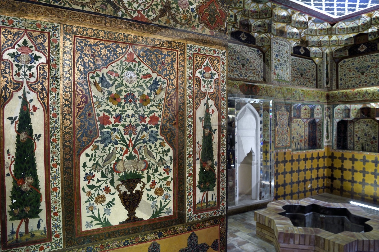 Azerbaïdjan, Sheki (Shaki), Palais des Khans de Shaki construit en 1797 par Muhammed Hasan Khan, Salle de consultation