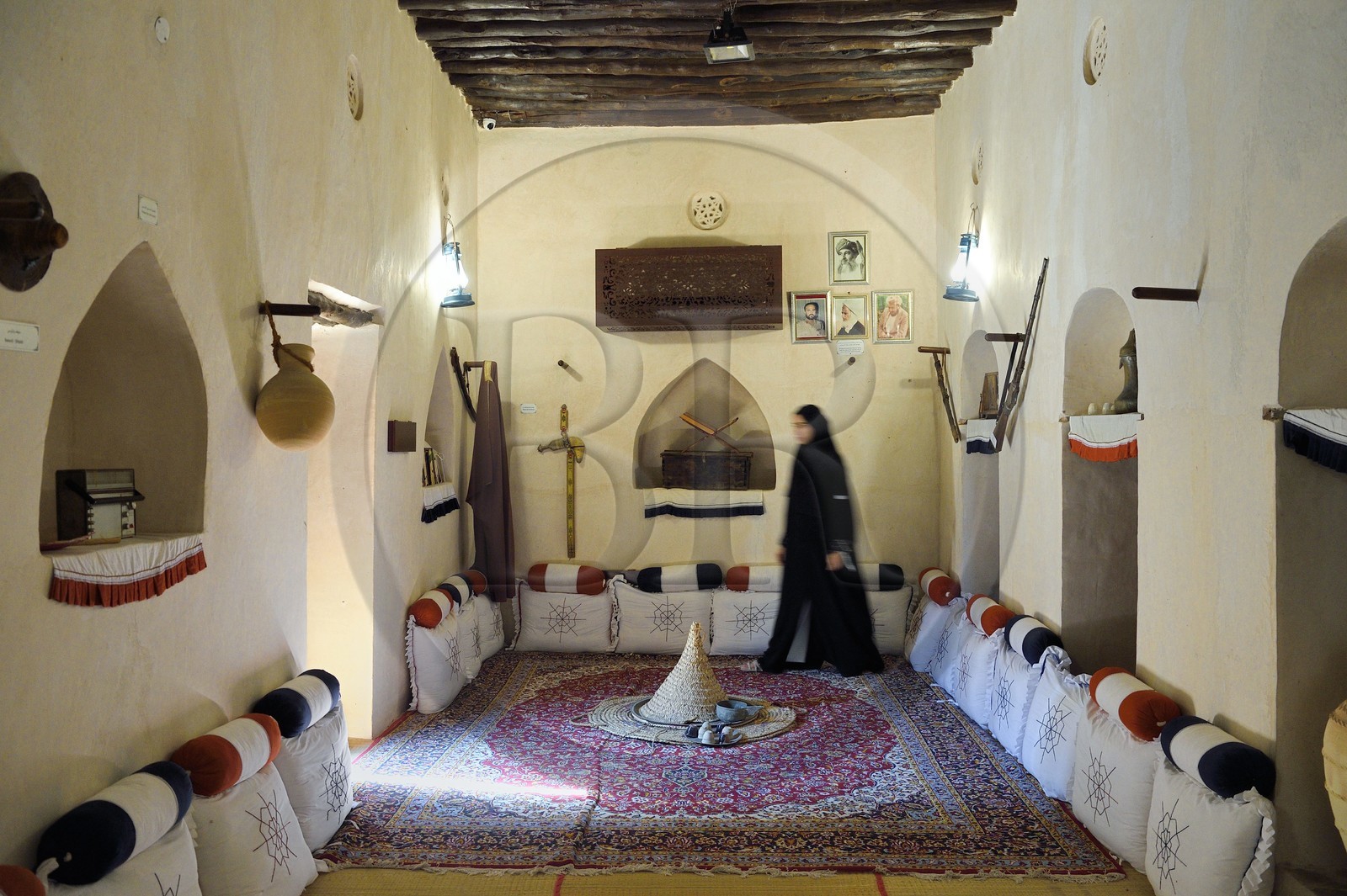Sultanat d'Oman, gouvernorat de Al-Batina, Afi, Al Ghasham Museum House, une maison fortifiée en briques crues qui a accueilli la royauté à deux reprises au cours de ses 200 ans d'histoire, le majlis