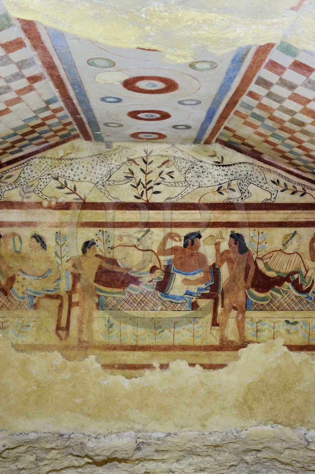 Italie, Latium, province de Viterbe, Tarquinia, nécropole antique étrusque de Monterozzi (Necropoli dei Monterozzi) classée Patrimoine Mondial de l'UNESCO, la Tombe des Léopards (Tomba dei Leopardi)