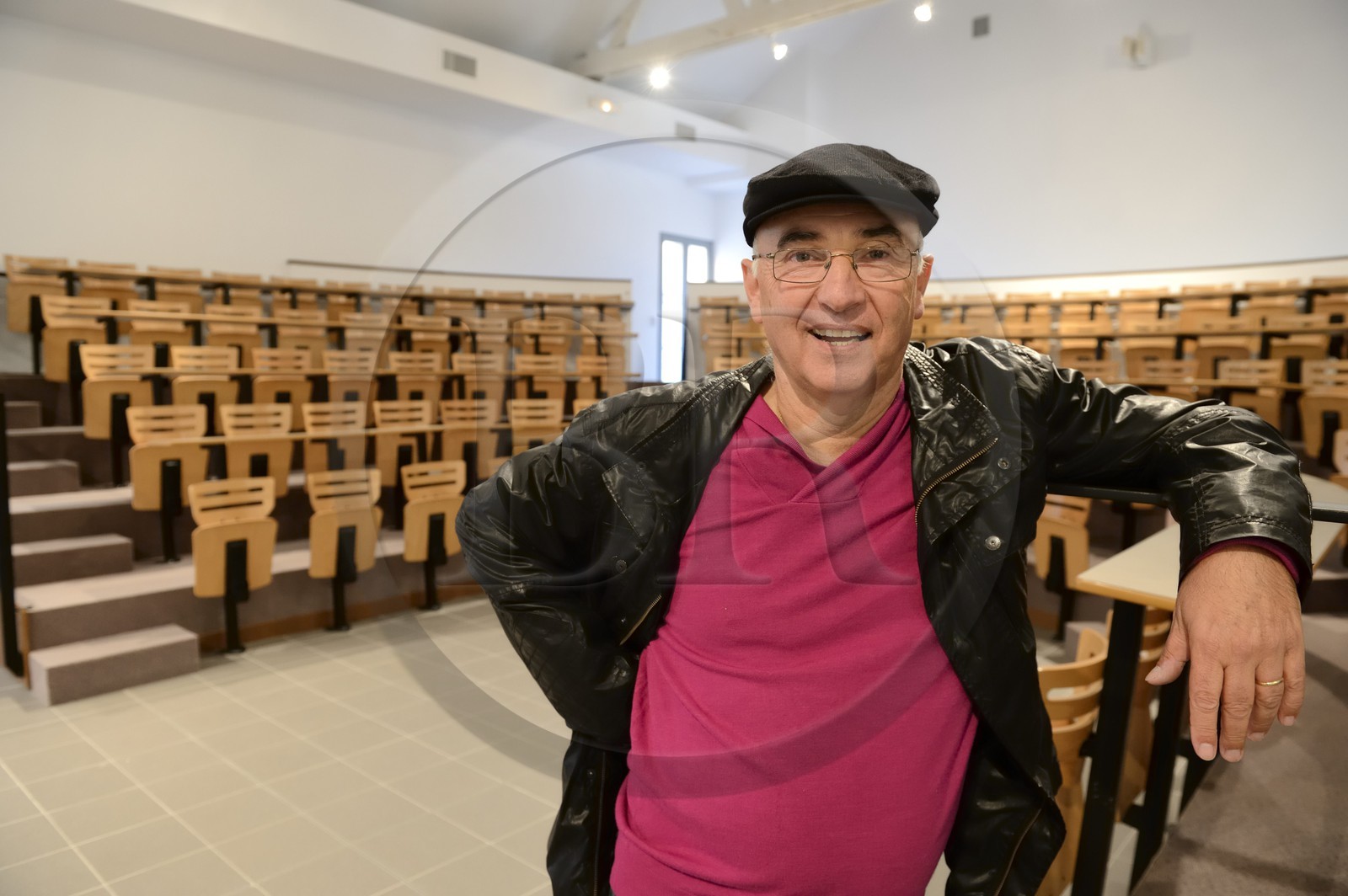 France, Corse-du-Sud (2A), Sartène, Jean-Paul Poletti, chanteur de polyphonies, chef de file du Chœur d’hommes de Sartène et directeur du Centre d'Art Polyphonique de Corse