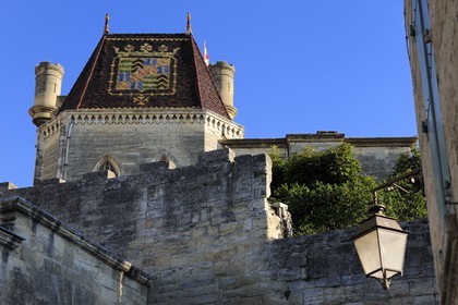 France, Gard (30), Uzès, classée ville d'art et d'histoire, château Ducal dit le Duché d'Uzès, classé monument historique, le toit de la chapelle