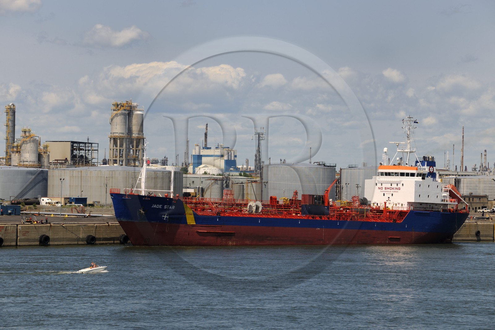 Canada, province de Québec, Montréal, le port industriel sur le fleuve Saint-Laurent