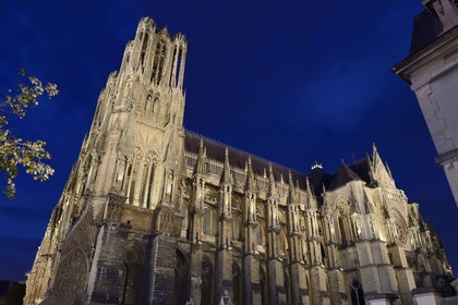 France, Marne (51), Reims, facade sud de la cathédrale Notre-Dame de Reims, classée Patrimoine Mondial de l'UNESCO