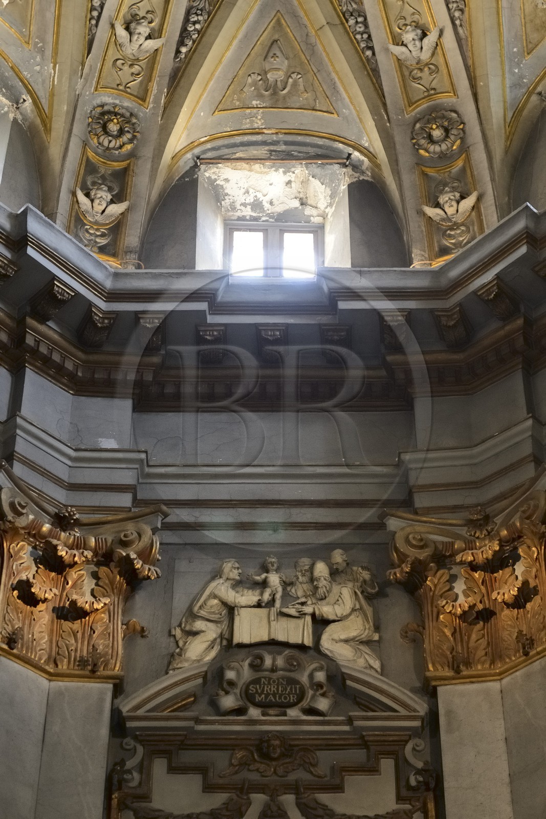 France, Haute-Corse (2B), l'église baroque Saint-Jean-Baptiste, rare bas-relief représentant la circoncision du Christ