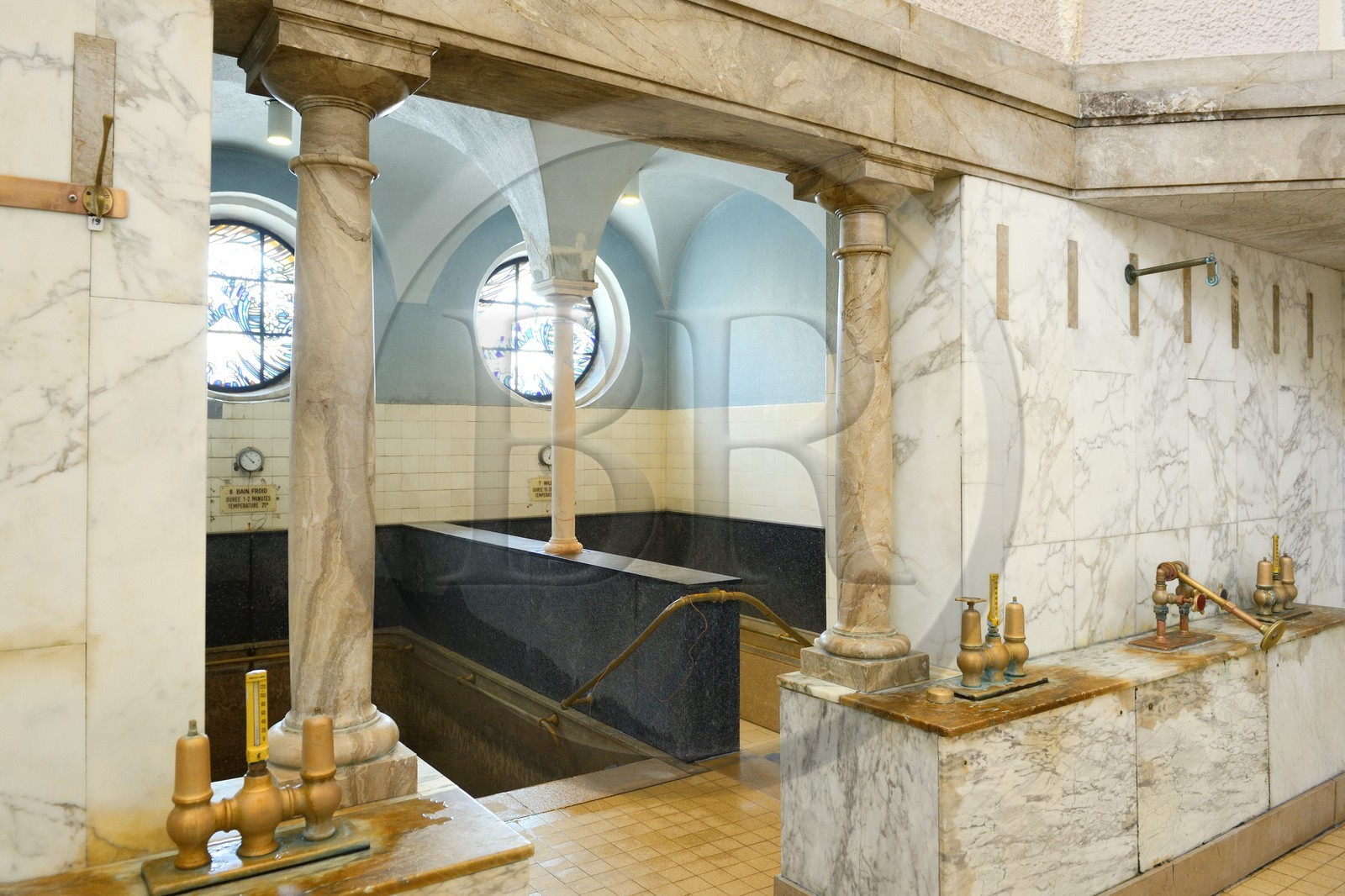 France, Bas-Rhin (67), Strasbourg, quartier de la Neustadt datant de la periode allemande, les Bains Municipaux (1901)