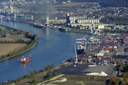 France, Seine-Maritime (76), le Grand Port Maritime de Rouen à Grand-Couronne (vue aérienne)