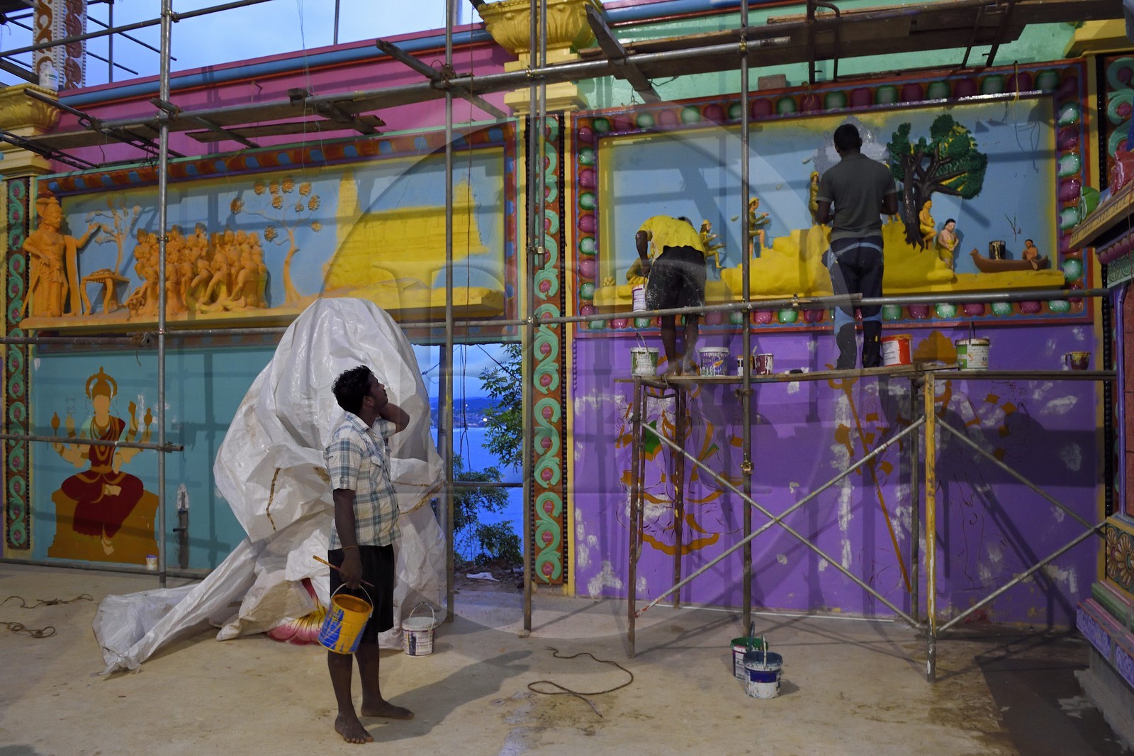 Sri Lanka, province de l'Est, Trincomalee, Koneswaram temple en reconstruction dans l'ex-Fort Frederick