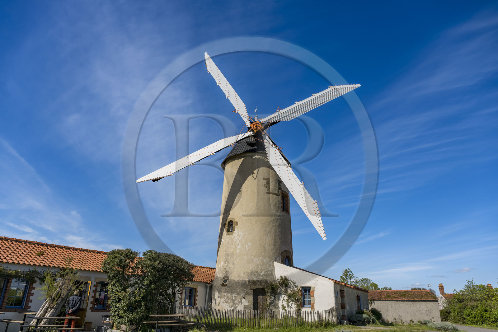France, Vendée (85), Sallertaine, le moulin à Vent de Rairé