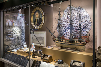 France, Morbihan, Port-Louis, Port Louis Citadel, museum of the Compagnie des Indes, showcase dedicated to Reunion Island (Bourbon) and portrait of Bertrand-François de la Bourdonnais