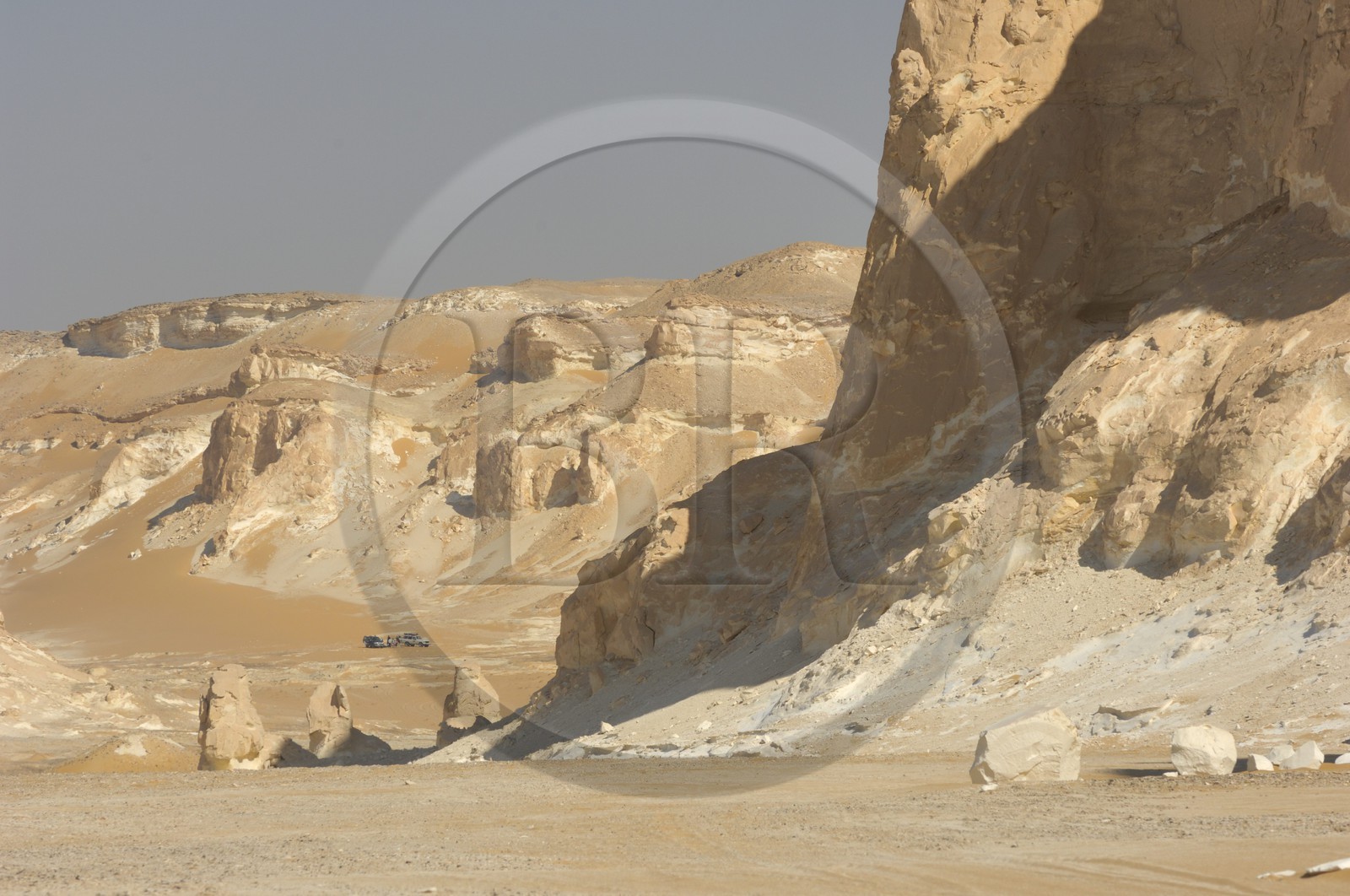 Egypte, désert libyque, bivouac dans le Désert Blanc au nord de Farafra