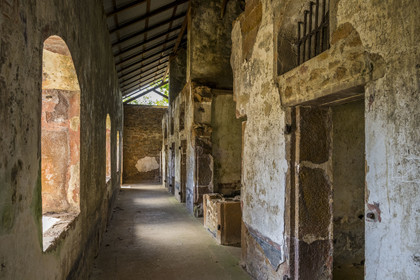 France, Guyane, Kourou, Iles du Salut, Ile Royale, le quartier disciplinaire du bagne pour les condamnés récalcitrants, cellules des condamnés à mort