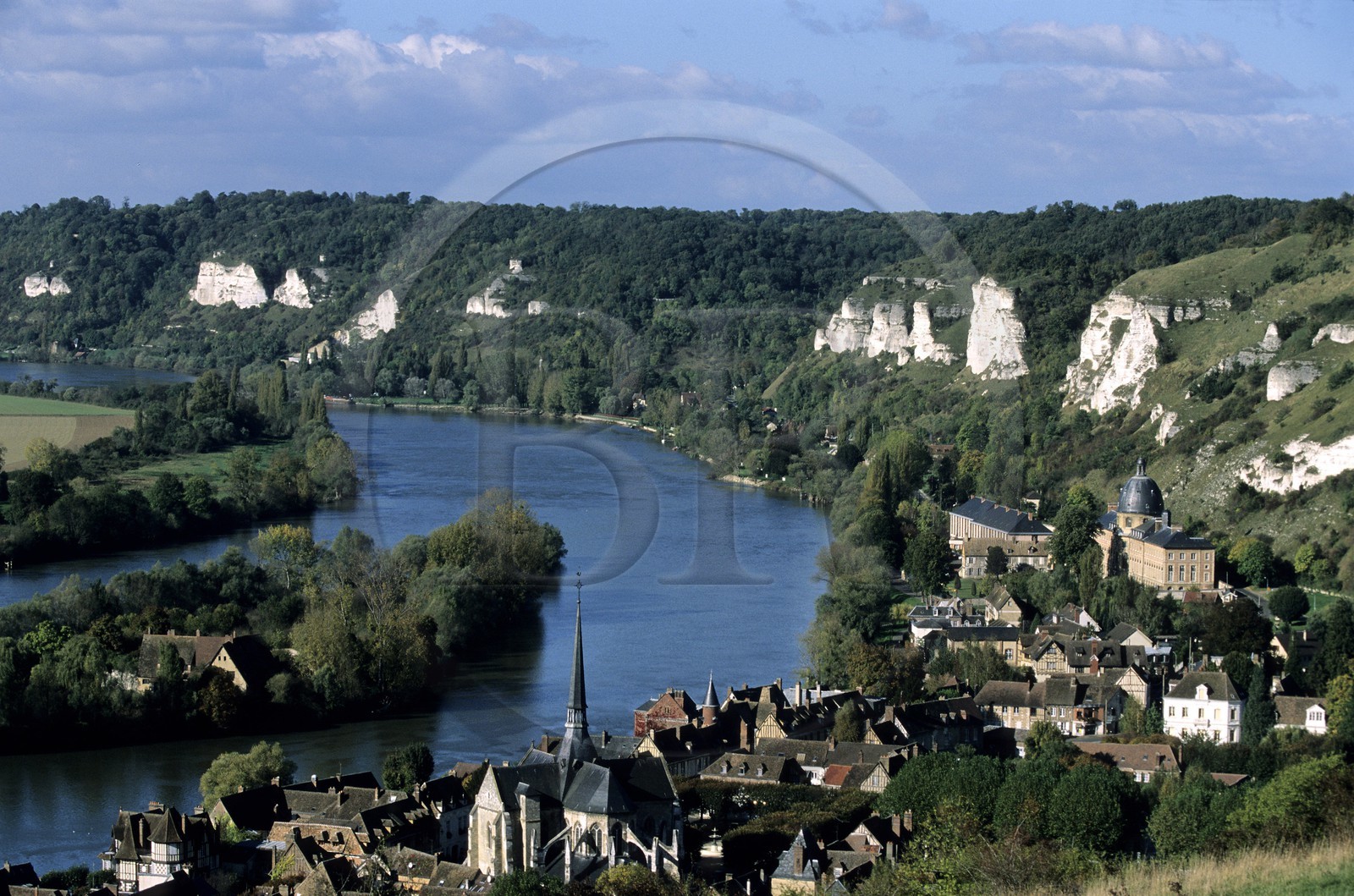 France, Eure (27), le village des Andelys et la Seine