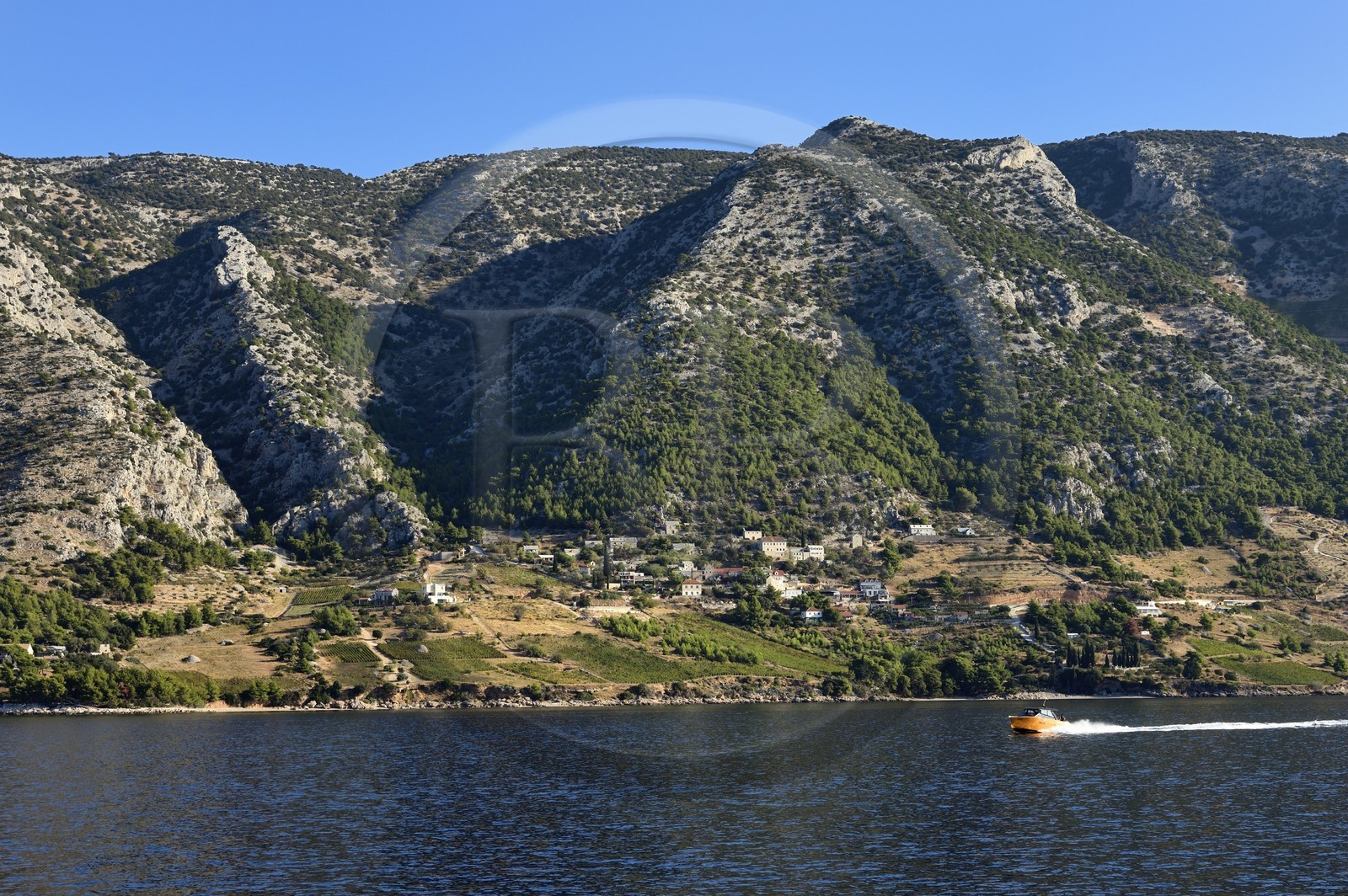 Croatia, Dalmatia, Dalmatian coast, Brac Island southern coast, village of Murvica